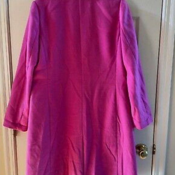 NWT BR magenta women’s full length walker coat. Sz XL - Picture 6 of 8